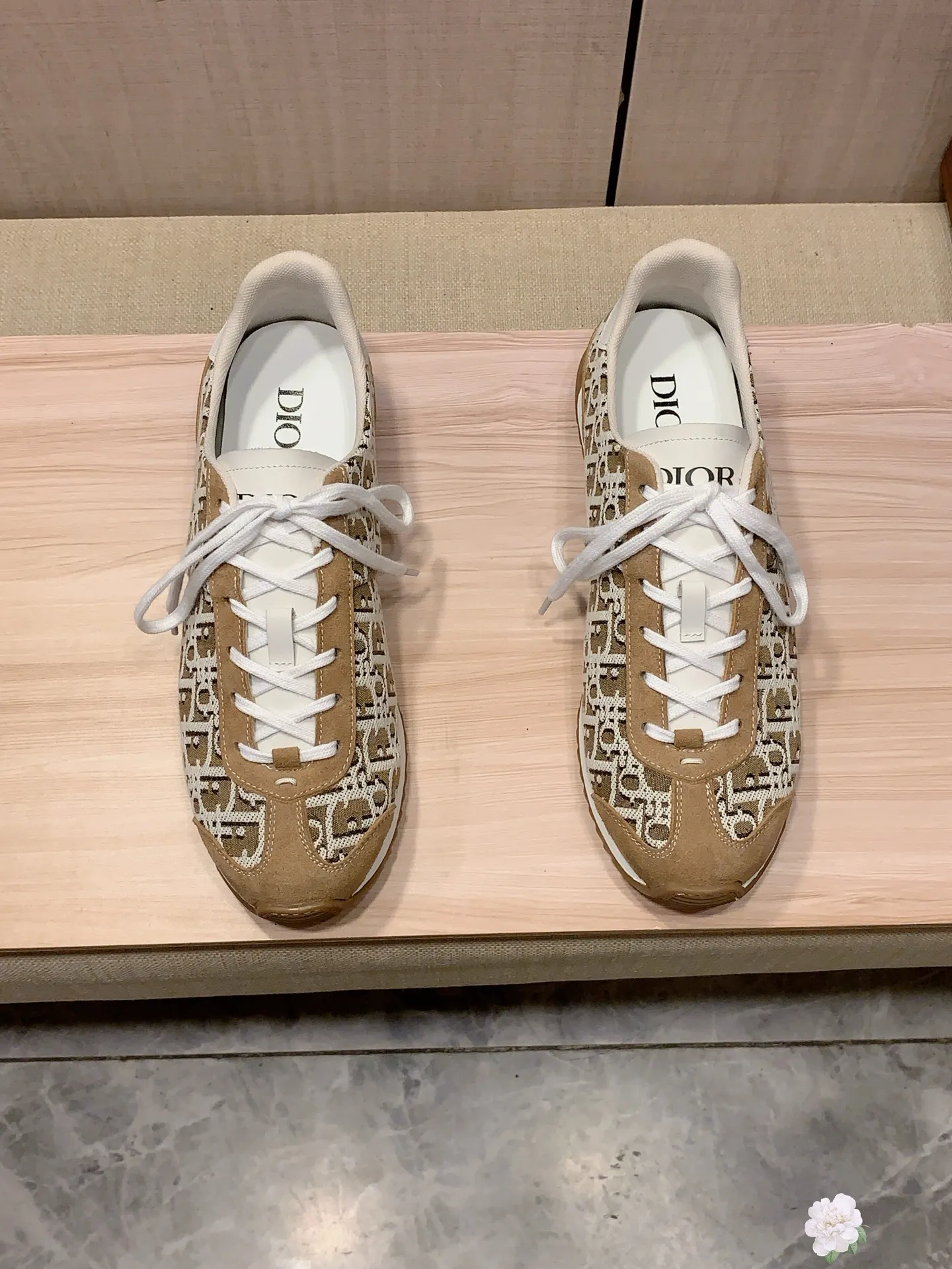 Men's Men's Shoes💰442💰💰🎩🎩[Lightning][Lightning] "Dior DIOR*" The latest and most popular casual shoes, top brand [seduce] luxury ~ purchasing agency, top ~ quality. [Strong] The upper is made of imported breathable cowhide with woven material ➕ breathable sheepskin feet (•) and fine workmanship. The original stylish and stylish soft rubber wear-resistant and non-slip outsole is light and comfortable on the feet. The real thing looks better when photographed in real life. 413: Code: 35-44, 45.46 can be customized, 8️⃣ colors selected